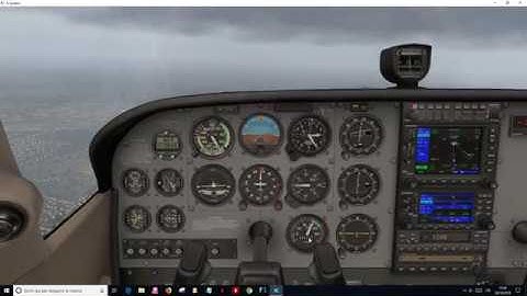 X Plane 11 LIBR - LIBN - Cessna 172 SP - ILS landing rwy 32