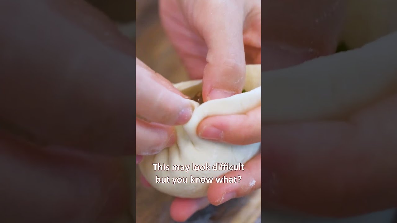 Learn How to Wrap Steamed Buns in 30 Seconds