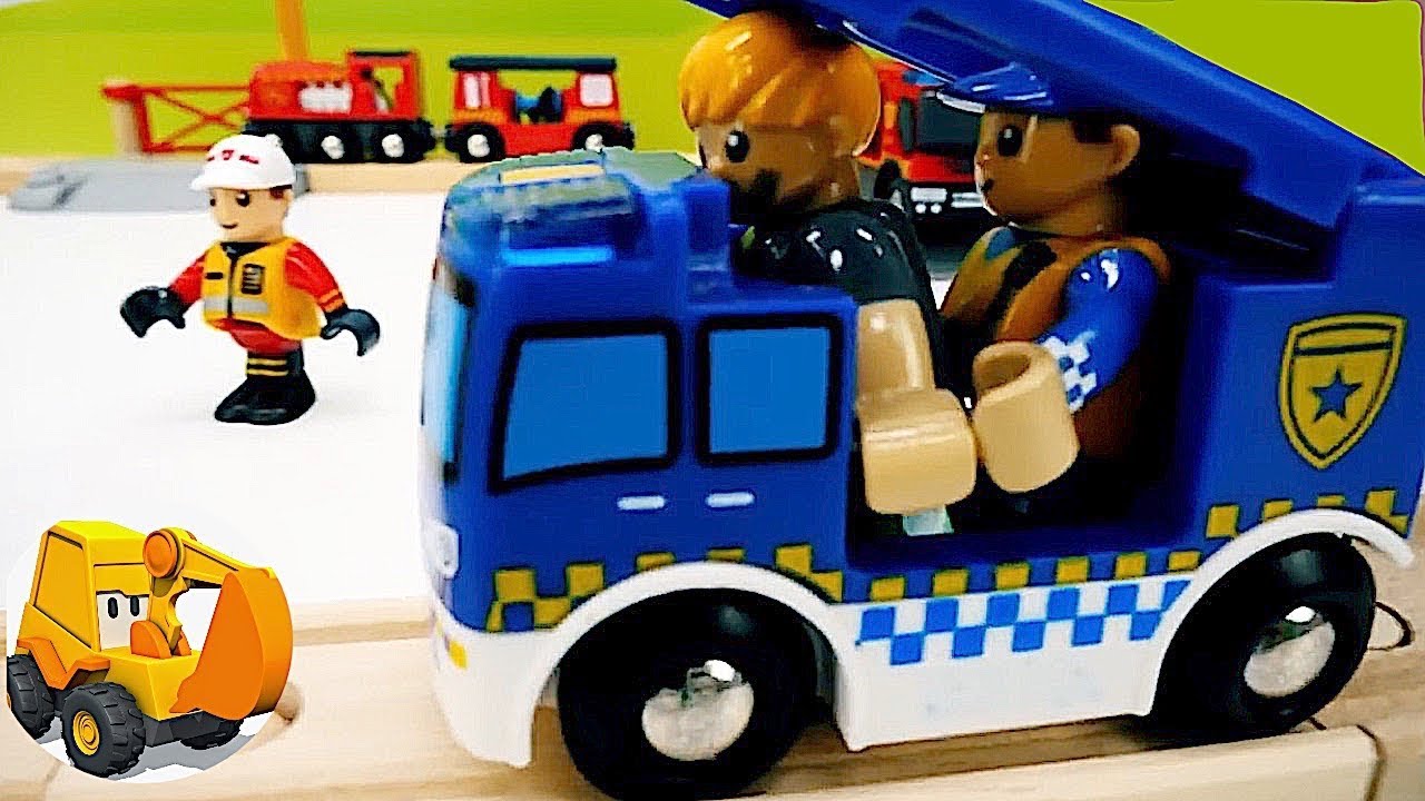 entusiasmo lapso sobrina Carritos para niños - La estación de policía de juguete - YouTube
