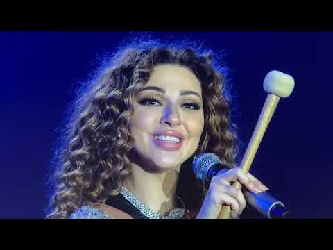 Myriam Fares Hatha El Helo ميريام فارس هذا الحلو الدبكة هي الچوبي Official Music Video