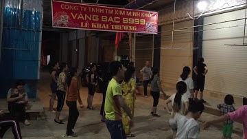 Bài thể dục của hội phụ nữ xóm chợ- xá tri lễ- quế phong- nghệ an