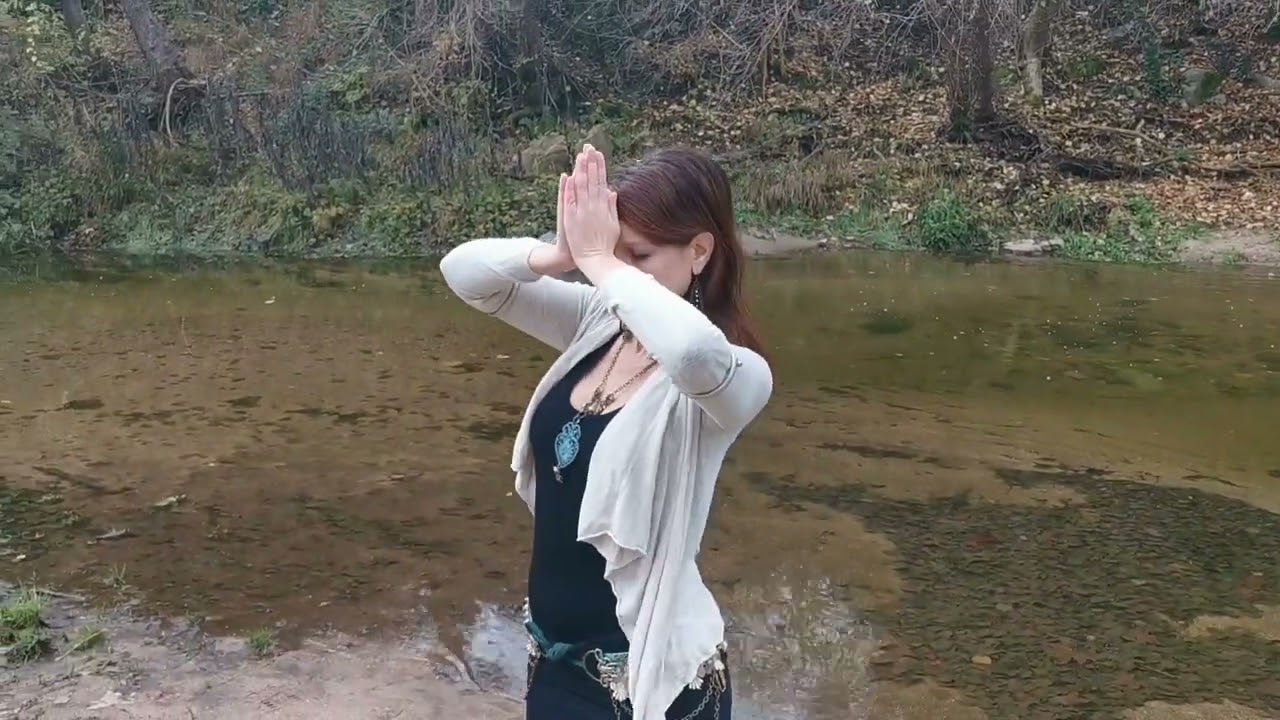 Rachel Moon - Spirit Tribal Dance