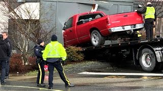 INSANE CAR CRASHES COMPILATION 2024 - IDIOT IN CAR/TRUCK 2024 - DASHCAM FAILS