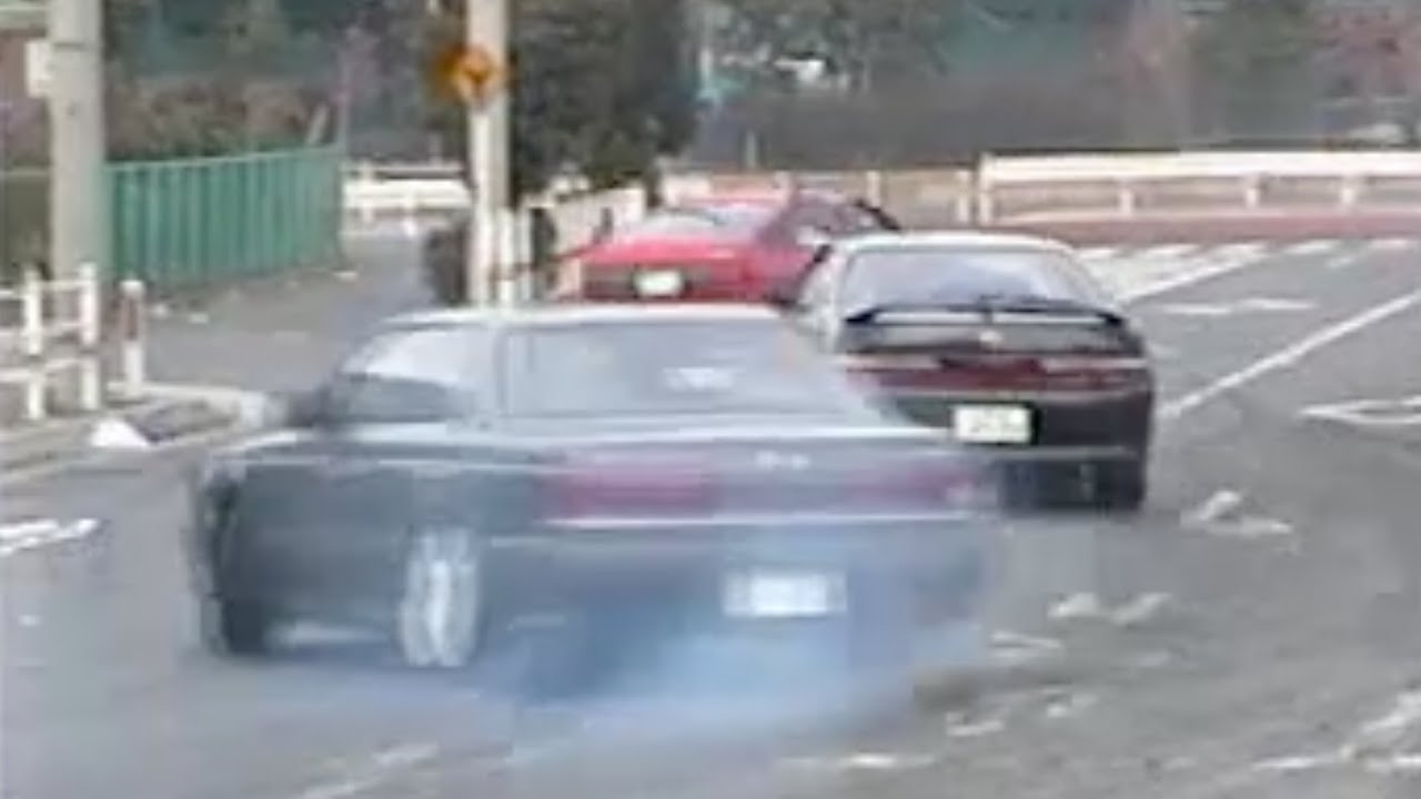 Old footage of Tokyo street drifting at Oi Futo (Oi Wharf) - YouTube