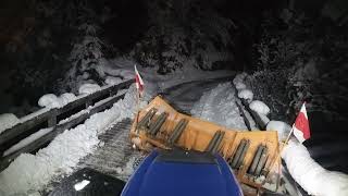 Winter service on steep mountain roads in the Tyrolean Alps!#austria #asmr #alps