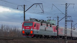 Эп1М-409 С Поездом №43 Адлер-Москва Отправляется Со Станции Миллерово
