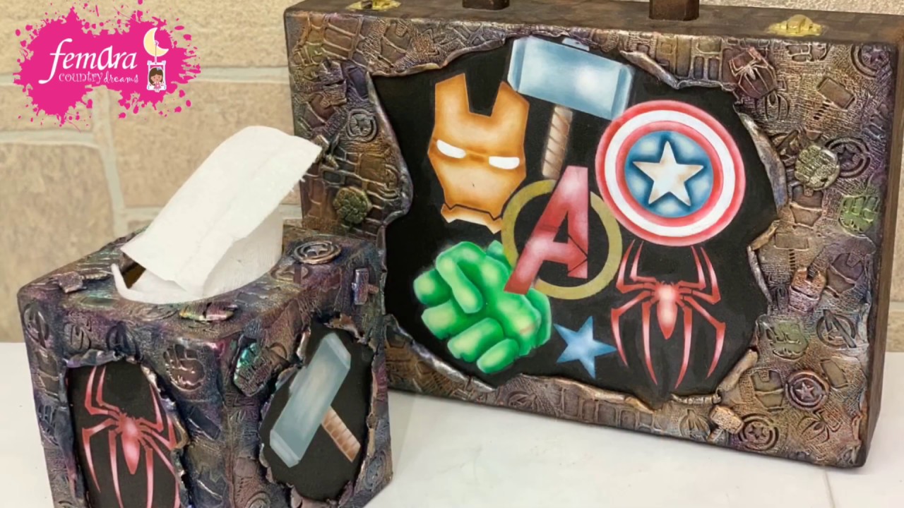 FemaraRelieves Pintura con Stencil Avengers