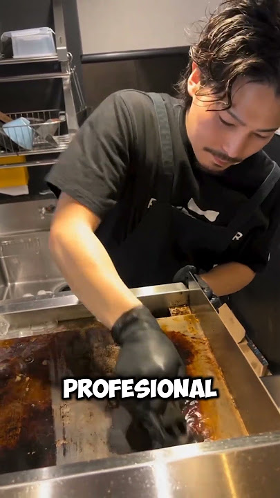Kenapa Restoran Ini Malah Masak Pakai Es Batu?! #faktaunik #shorts #ice