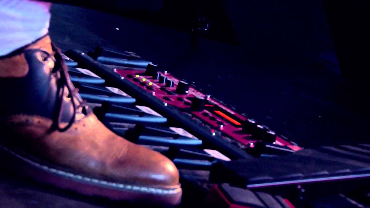 Outkast Hey Ya (Loop pedal cover by The Loopist) YouTube