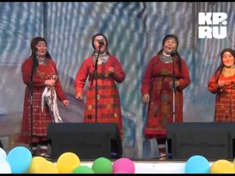 "Бурановские бабушки" поют Цоя в Новосибирске