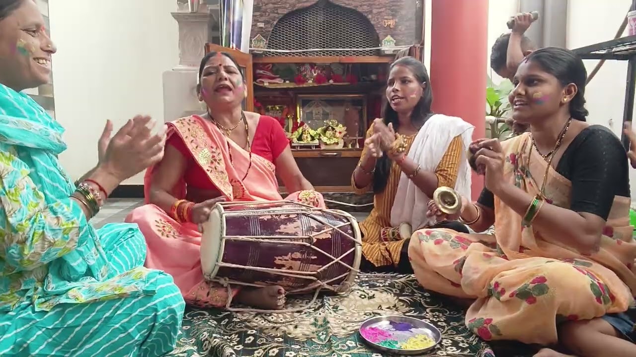 देवी के होलीगीत ♥️🌈🌈🔫🔫👏👏👏👏