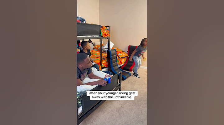 “When the youngest runs the house… and everyone knows it!  🍼😂