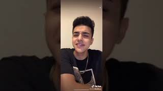 Cellat Şarkısını Dinletti.