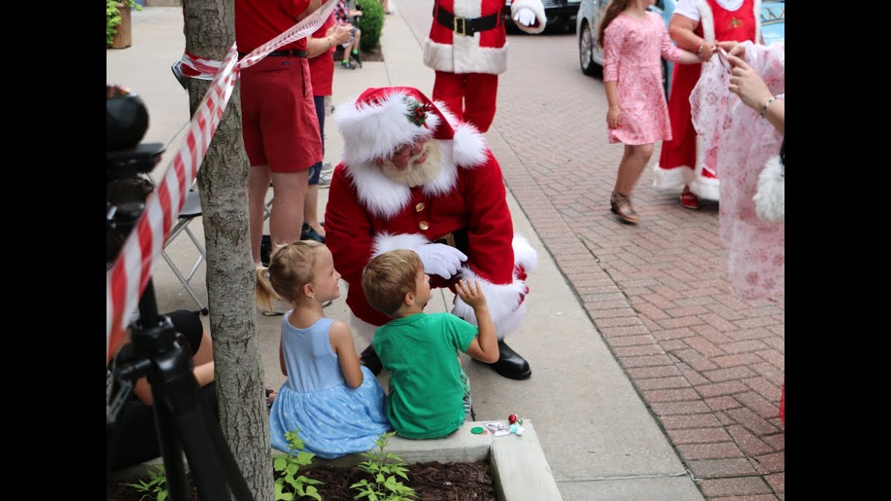 Branson Missouri: 2016 Parade Of Sandra's In July (2016)