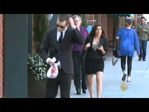 هذه قصتي- بابارازي- أحد مصوري المشاهير
