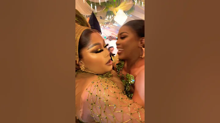 Sikira Sindodo with Kudi Alagbo at Priscilla Ojo Mkambala weeding