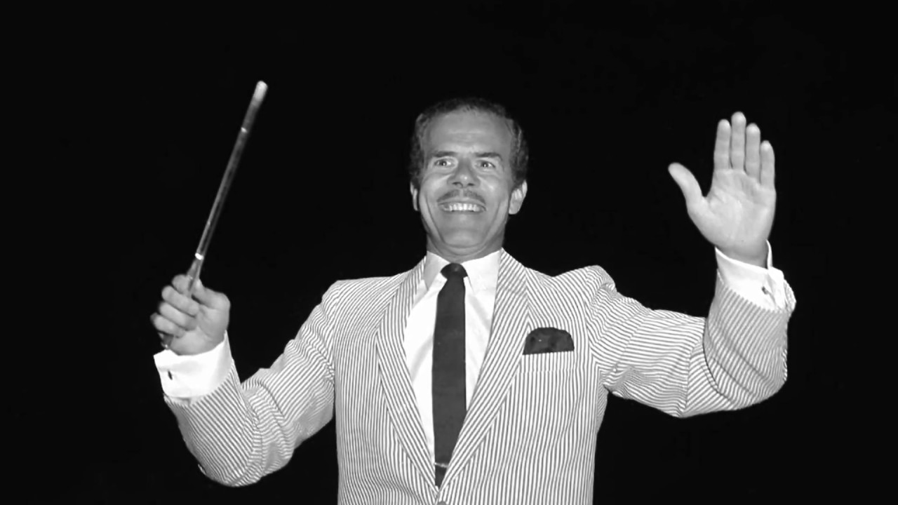 A tribute to Howard Cable: "McIntyre Ranch" - Canadian Panorama - featuring the Winds of the SPO