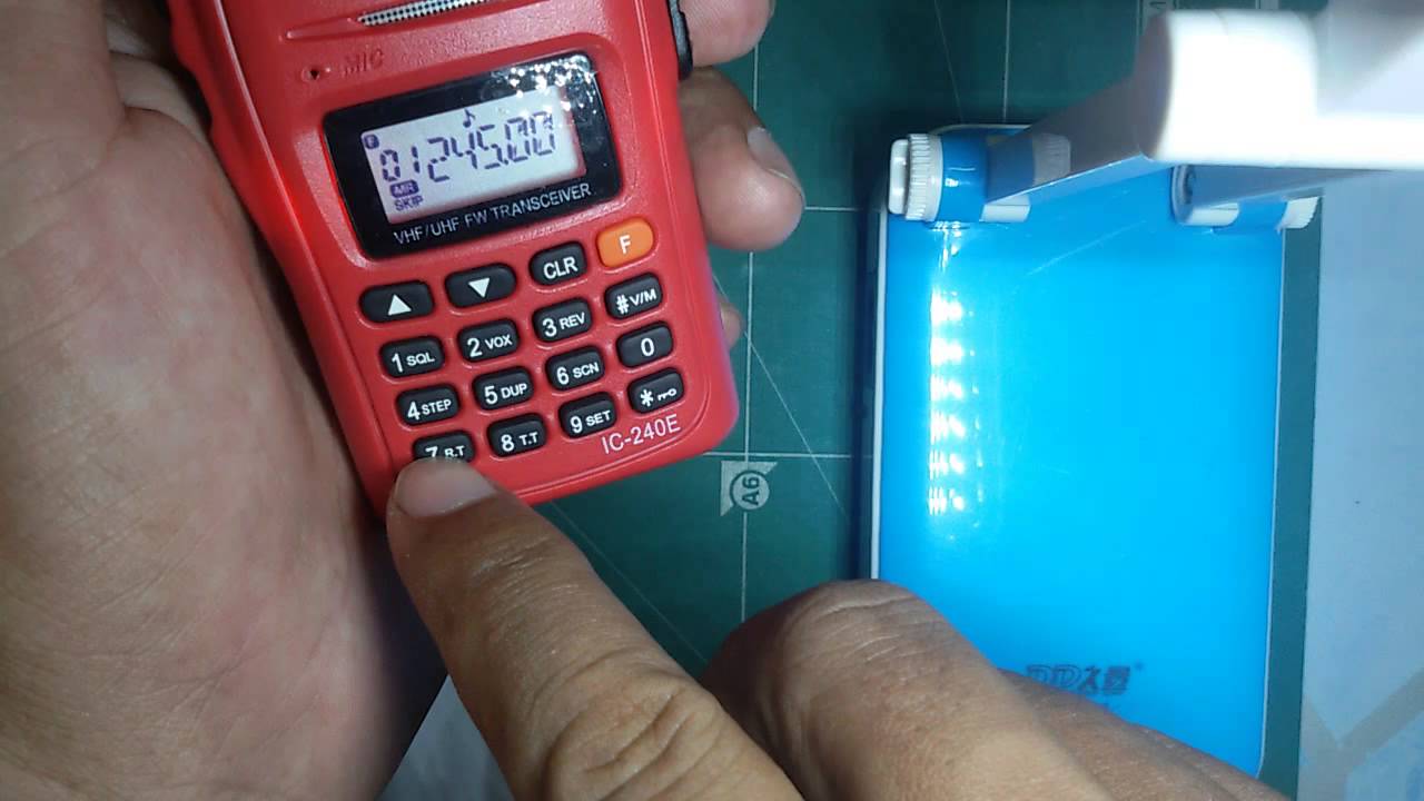 วิธีใส่โทน icom 240E