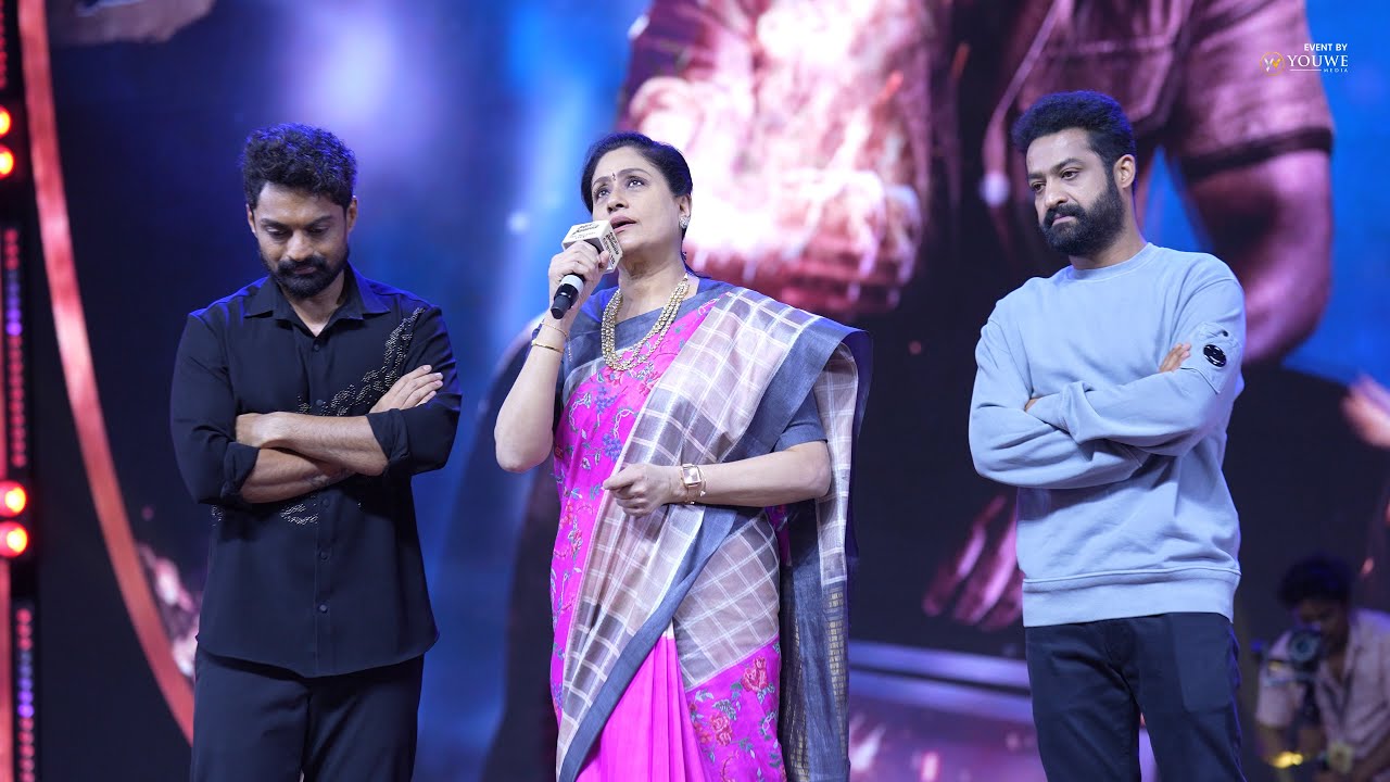 Lady Superstar Vijayashanti Speech at Arjun Son Of Vyjayanthi Pre-Release & Trailer Launch Event