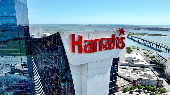 Harrahs Atlantic City Walking Tour of the ENTIRE Resort - Security Came for Me!