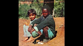 Lô Borges e Milton Nascimento - Trem de Doido - (Com Letra Na Descrição) - Legendada
