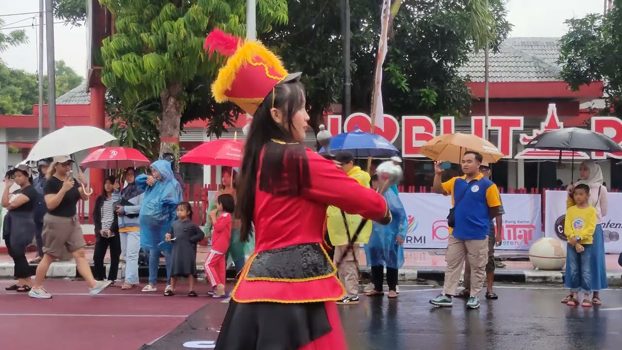 MARCHING BAND SMPK SANTA MARIA 2 MALANG - KOYO JOGJA ISTIMEWA (STREET PARADE PIALA BUNG KARNO 2024)