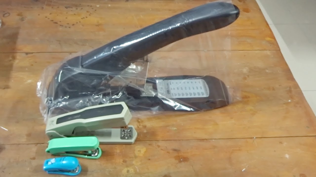 Đập hộp Máy dập gim đại Deli 0395 - youtube