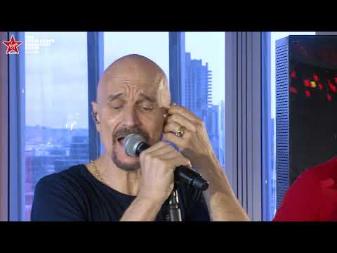 James - Cold Little Heart (Live On The Chris Evans Breakfast Show with Sky)