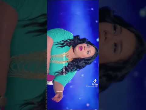 دي اللي وخدة في الدلع ميت دكتورا
