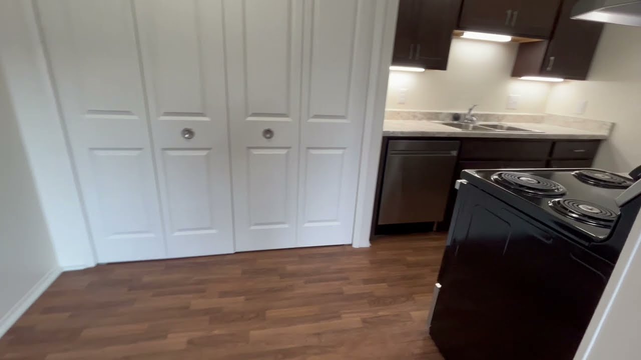 Two Bedroom Timberland Apartment 229 - Woodland Place Apartments, Midland, Michigan