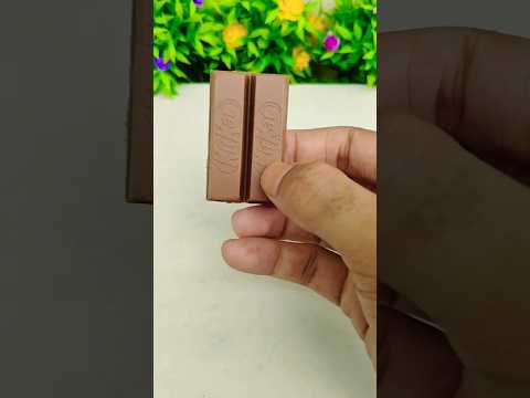 最高に不思議と満足感のあるミニキットカットクランチASMR🤤#shortvideo #chocolate #testy #viral #kitkat #shorts