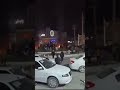 イラン各地で「ハメネイ師死亡」の一報を受け市民が歓喜 像を倒す様子も