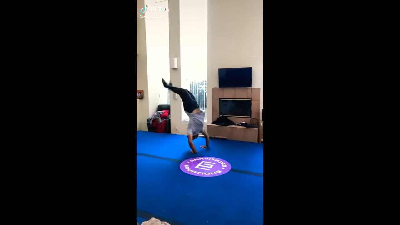 figure de malade est-ce que vous pourriez aussi le faire 😂😂