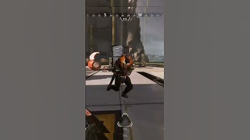 Apex Legends Look both ways #shorts #apex #apexlegends #apexlegendsclips #funny #funnyshorts