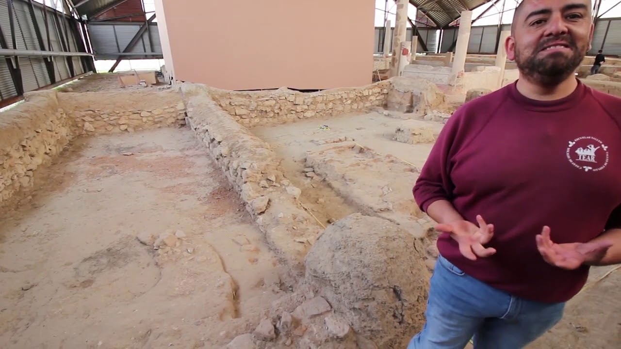 #ConoceAlcaláSinSalirDeCasa La Casa de los Grifos - YouTube