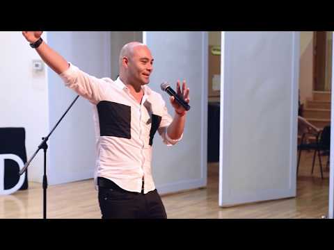 Inclusión ritmoterapéutica en el aula. | Ricky Martínez | TEDxDezaYUlloaED