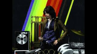 Julian Casablancas - Glass (Acoustic @ Viva Radio studios)