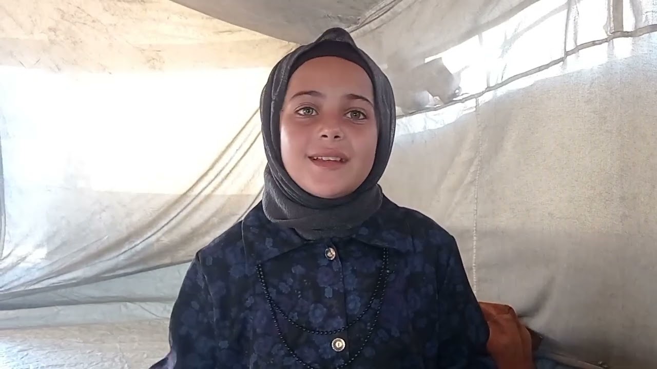 بتمنى من الله انكم لا تنسونا لعلى الله لا ينساكم من لأجر والثواب