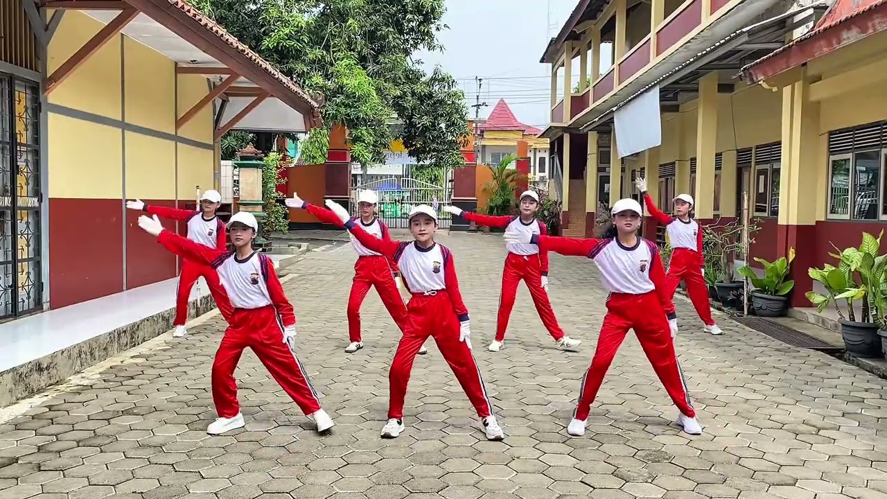 Lomba Senam Anak Indonesia Hebat 2025_SDN 1 Srobyong_Jawa Tengah