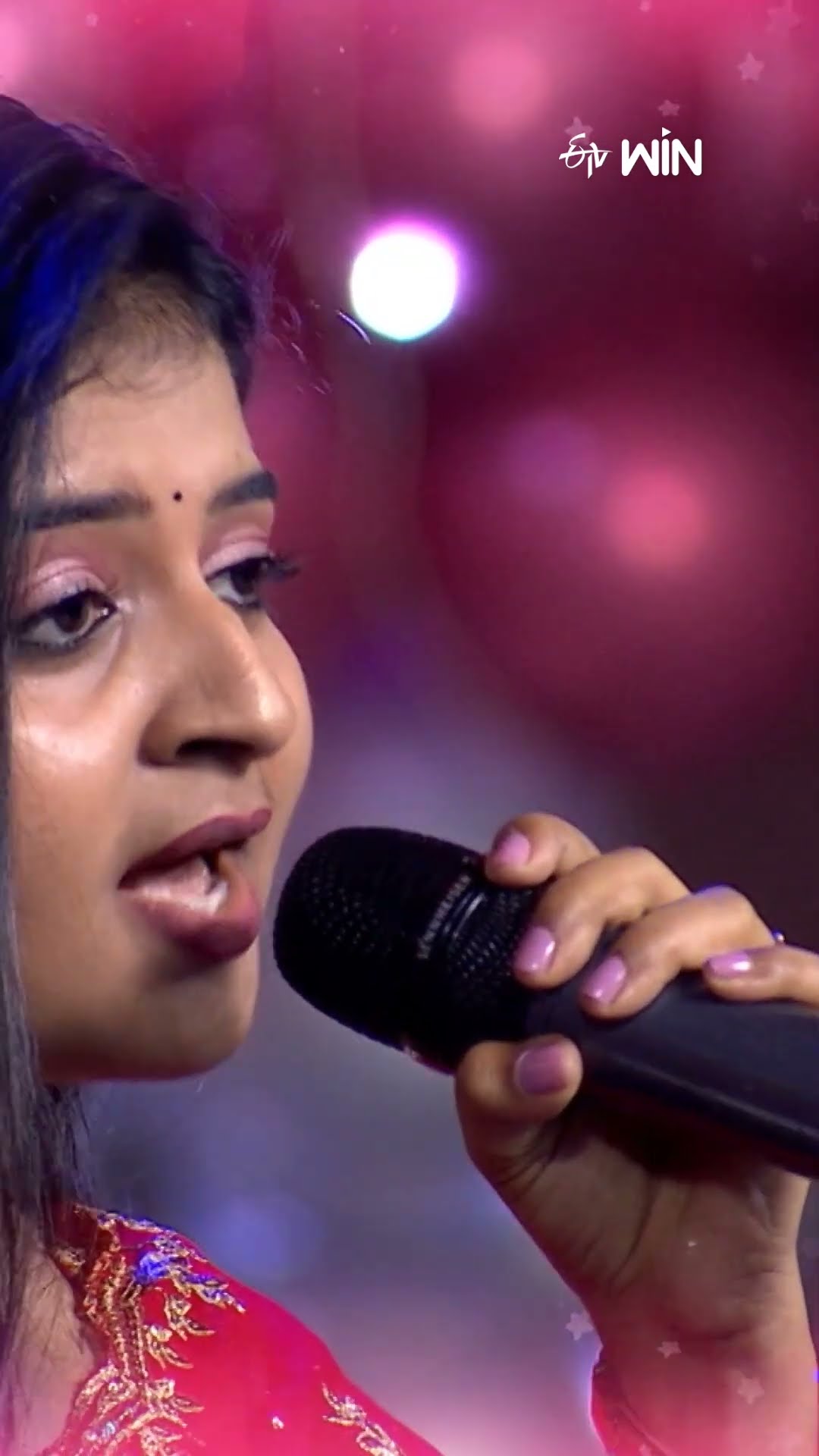 #shorts - వాయిస్ చాలా క్యూట్ గా ఉంది..! #sridevidramacompany #rashmi #Hyperaadi