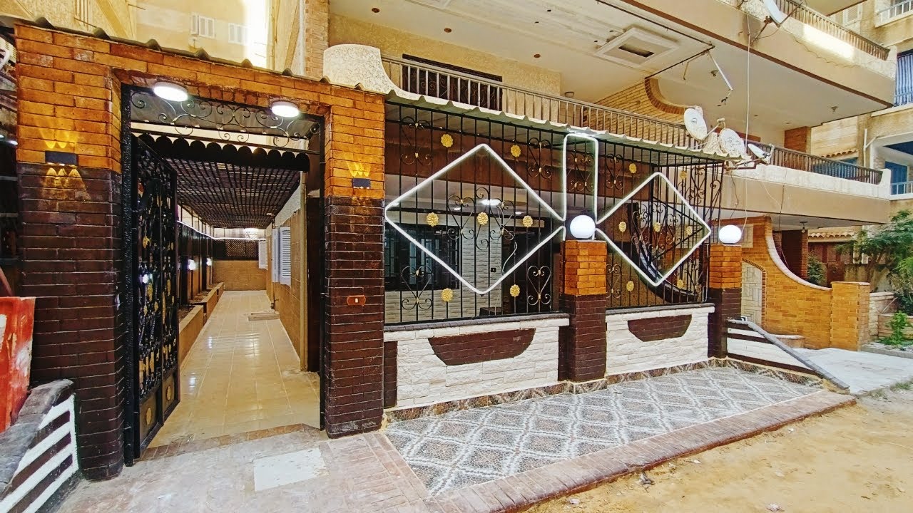 شاليه لقطه ١٦٠ متر بحديقة خاصه الترا سوووووبر للبيع بجوار البحر و الشارع العمومي