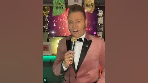 Gordon Hendricks is Elvis... NYE lockdown live feed 31/12/20