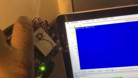 Tilt test using the Memsic MX2125 Dual-Axis accelerometer