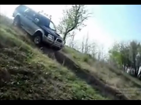 Mitsubishi Pajero vs L200 Off road Test Drive