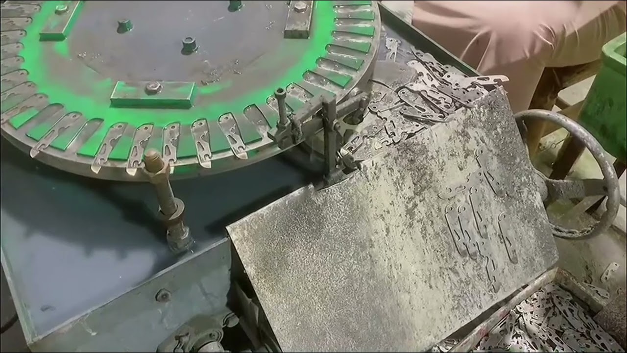 High-carbon steel multi tool plier: portable, durable, perfect for outdoor emergencies