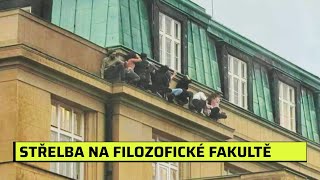 Výstřely, křik, houkání sirén i slzy. Jak se vyvíjel tragický útok na Filozofické fakultě