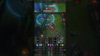 (LR Crownie) Jinx SOLO KILLS Zed | EUW Grandmaster Patch 26.16 #shorts