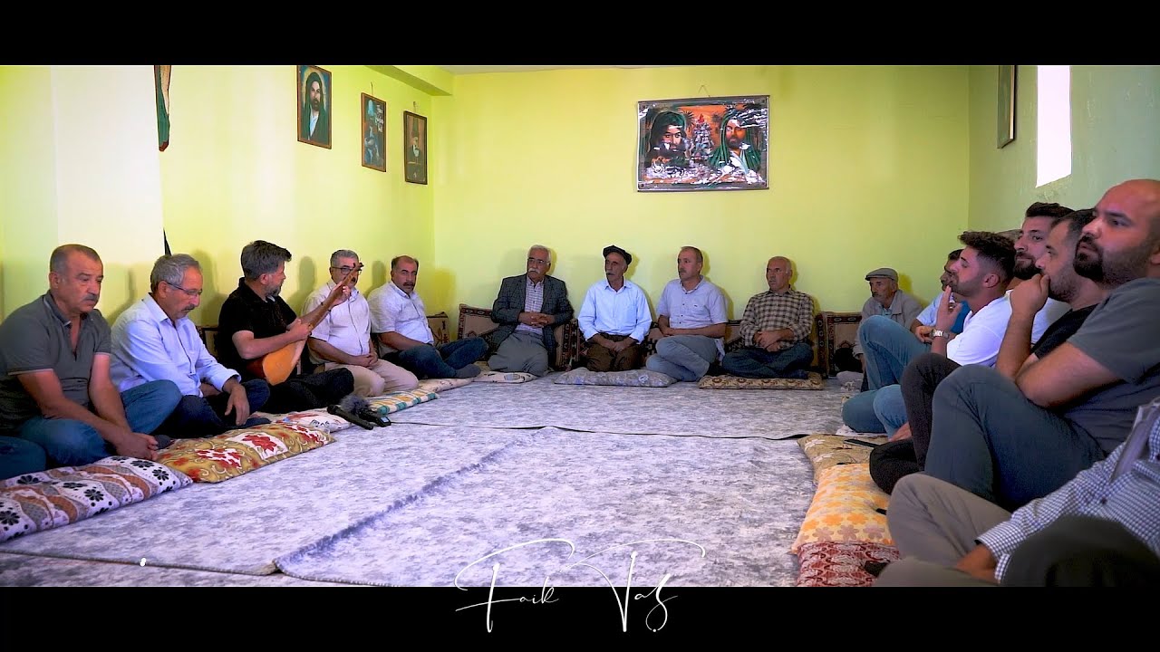 Ulu Baba Türbesi'nde Muhabbet