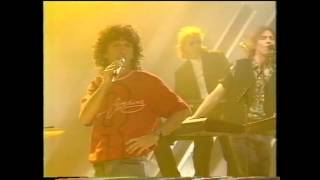 Video thumbnail of "Magnus Uggla - Dyra Tanter - Live i "Jacobs Stege" (1989)"