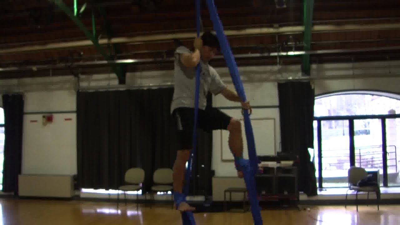 Beginner Silks: Double Footlock